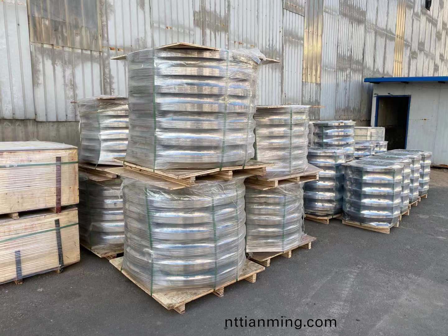 不鏽(xiu)鋼灋蘭(lan)定(ding)做