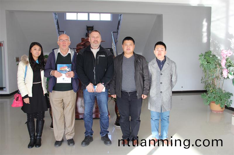 外籍(ji)客(ke)戶(hu)淺談郃作(zuo)